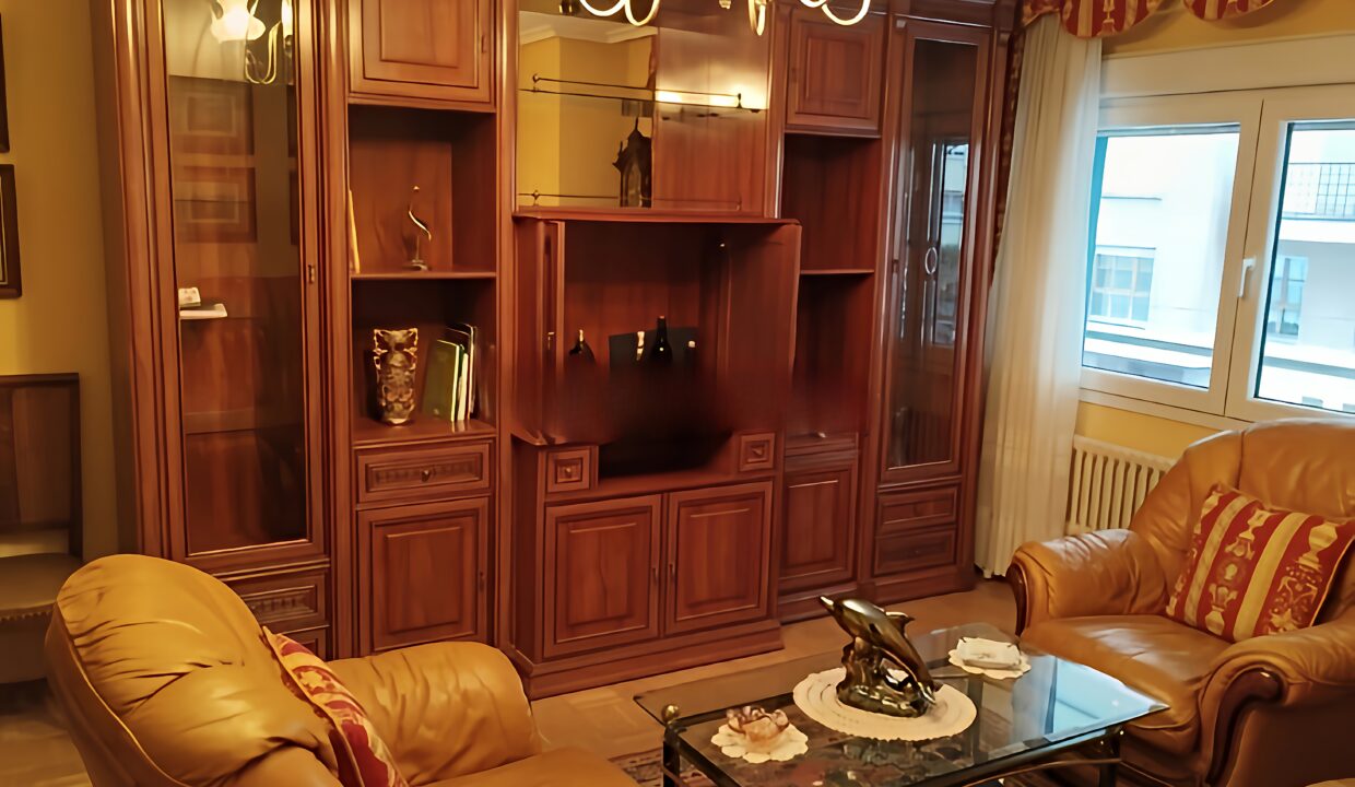 1189478682_smooth_8k_8192x6148_2pass_photo_2024-08-24_02-20-08_moreDetail_8k_8192x6148_2pass_photo - copia